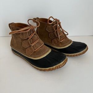 Sorel Women's Out N About Tan Black Leather Lace Up Casual Ankle Boots Size 5.5